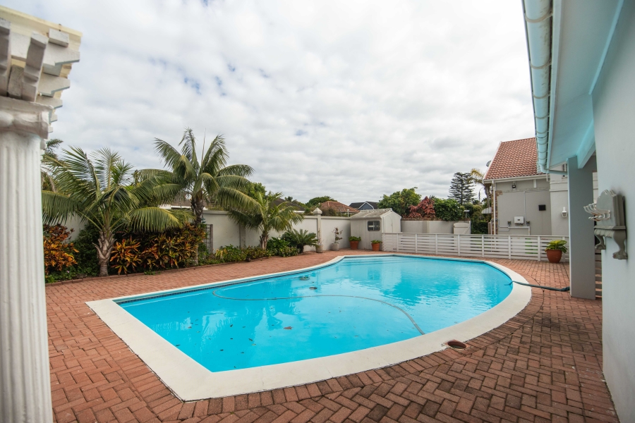 4 Bedroom Property for Sale in Summerstrand Eastern Cape